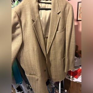 Big man’s suit jacket